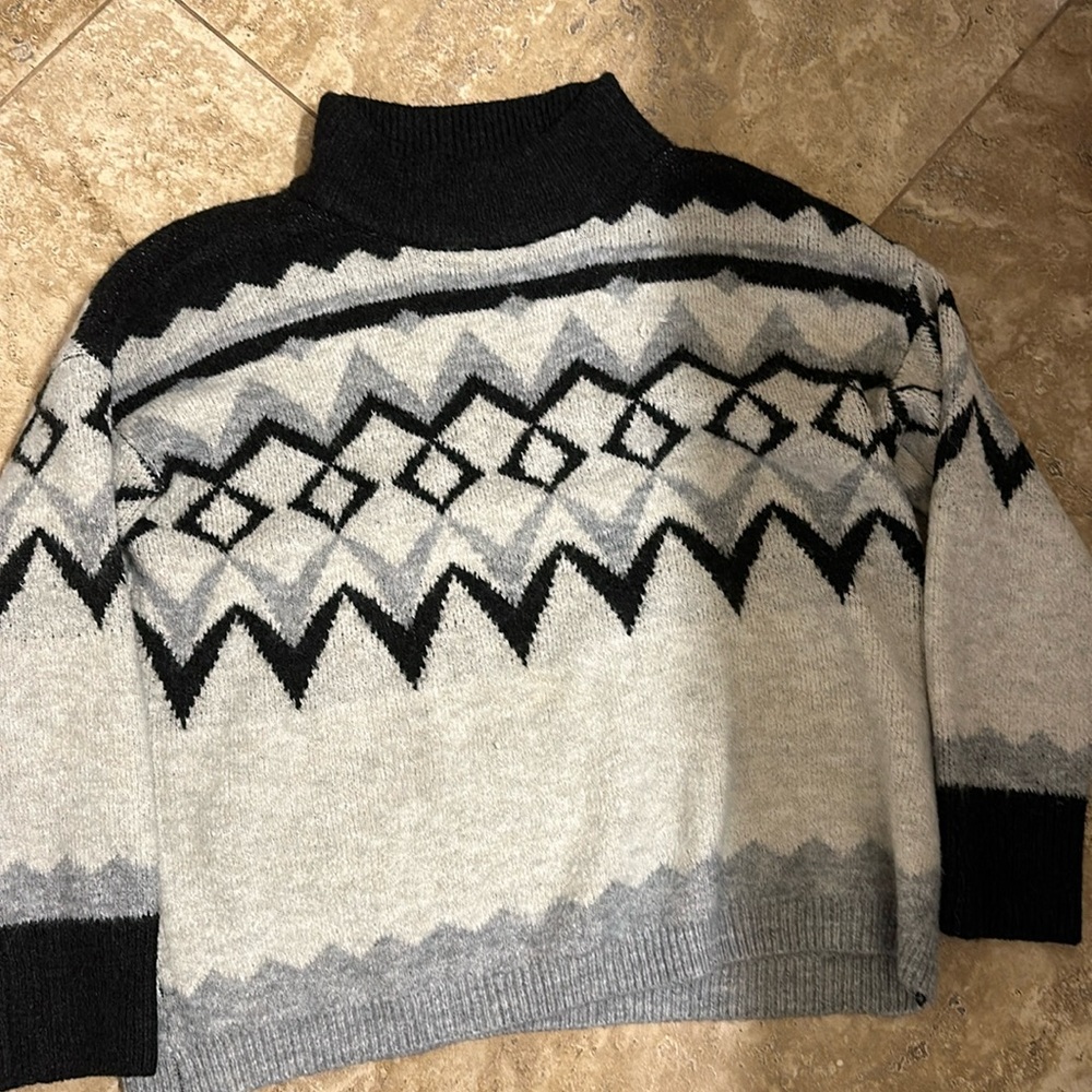 Maurices Sweater
